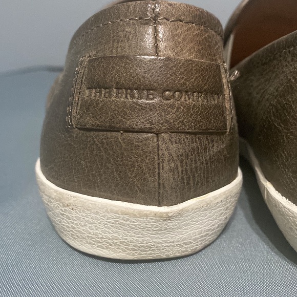 FRYE Women’s Dylan Slip On - Picture 6 of 13